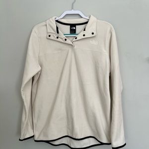 North Face Cream/White Fleece Pullover-Size Large